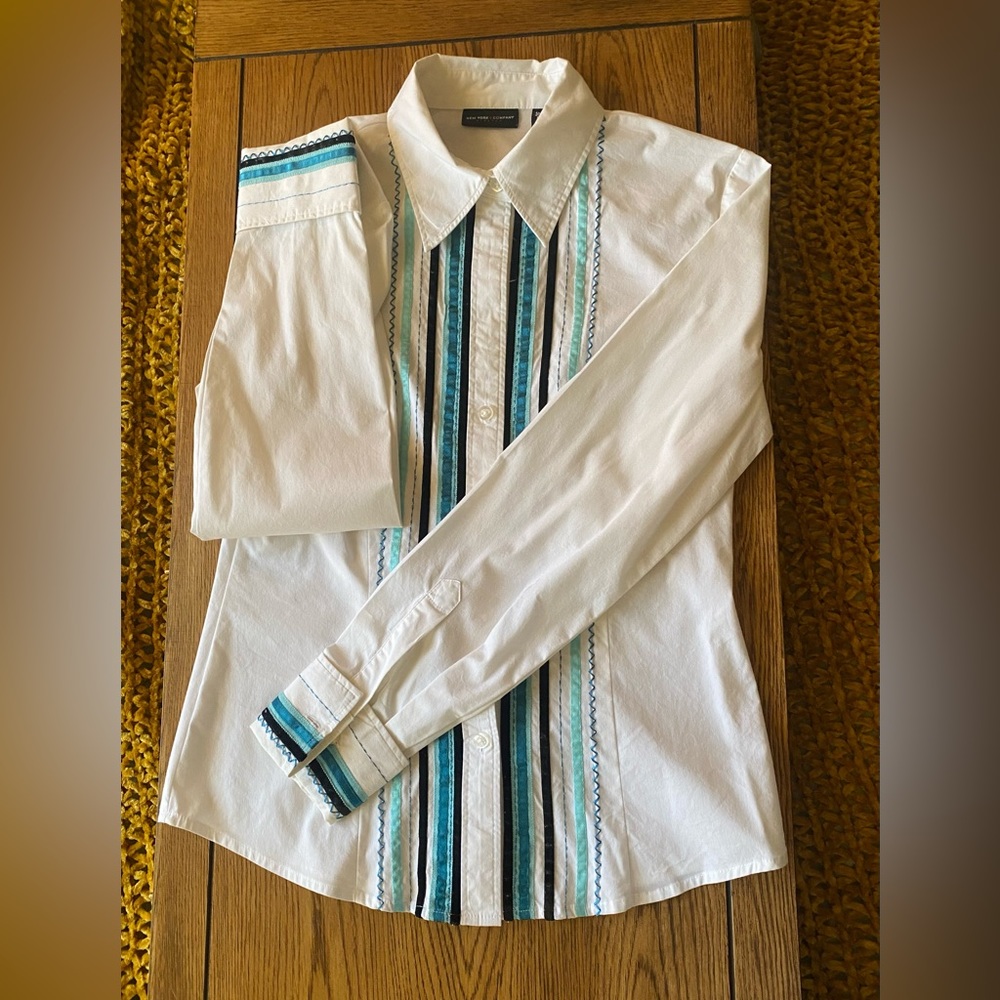 Women’s western button down